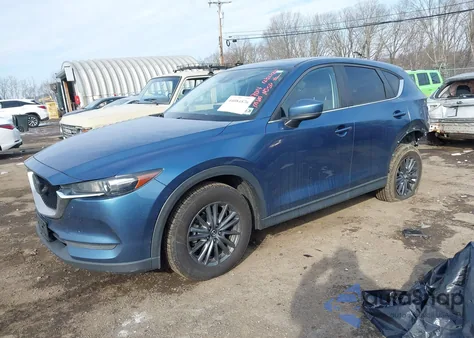 2021 Mazda Cx-5 Touring z USA, uszkodzony, nr VIN JM3KFBCM3M0461899